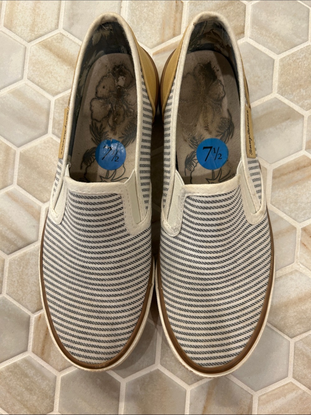 Tommy Bahama Slide On Sneaker Boat Shoe